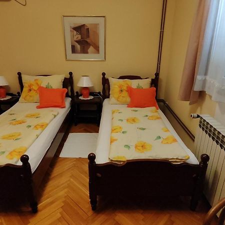 Nina Apartments Подстрана Екстериор снимка