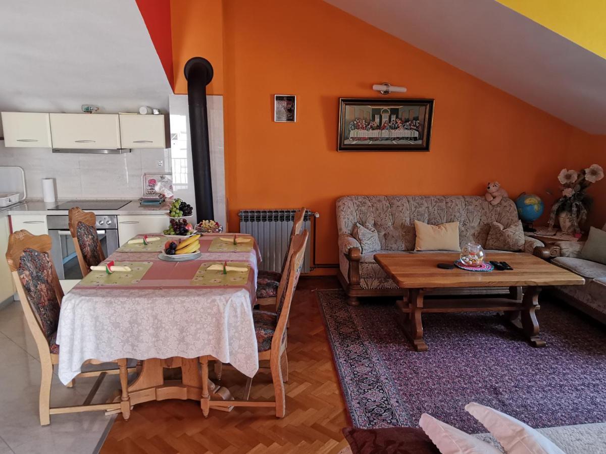 Nina Apartments Подстрана Екстериор снимка