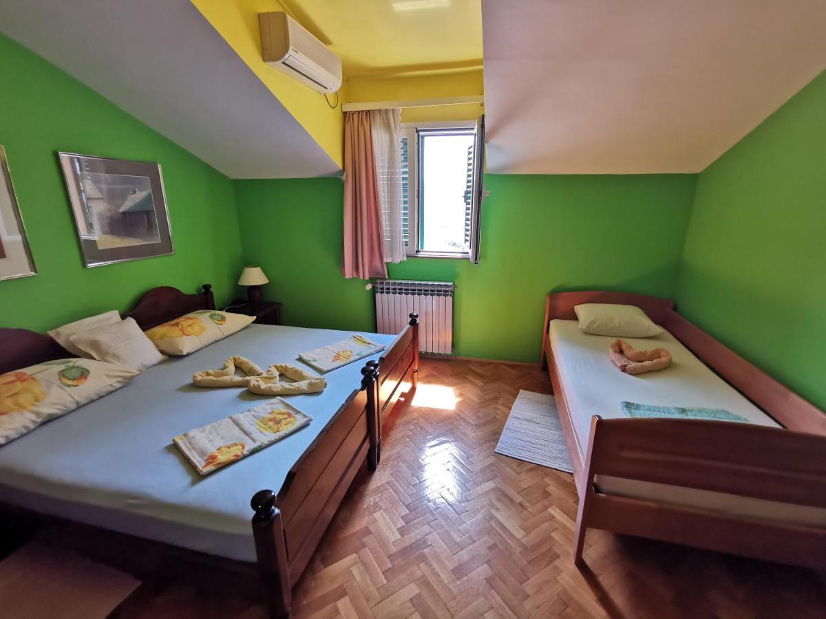 Nina Apartments Подстрана Екстериор снимка