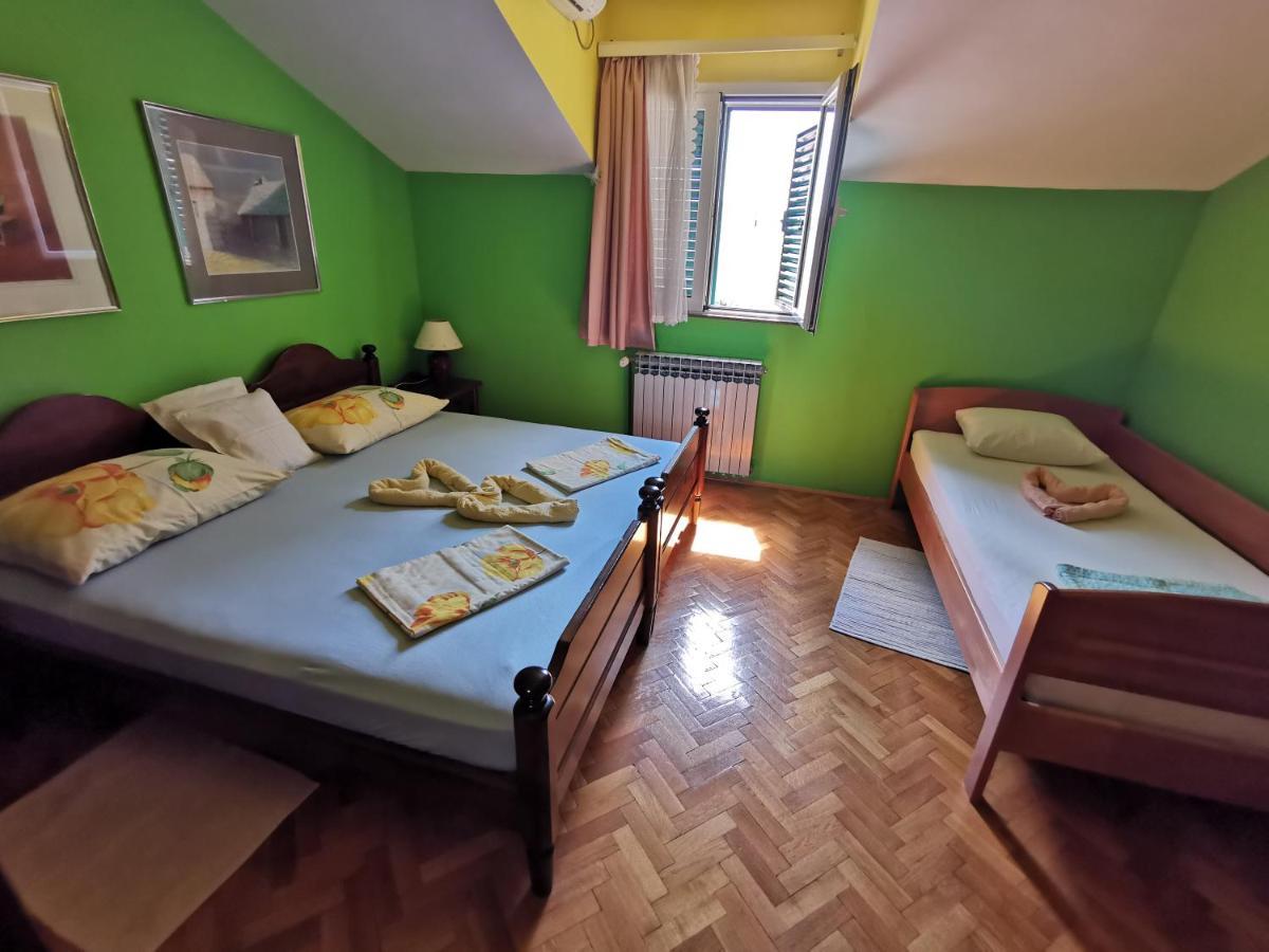 Nina Apartments Подстрана Екстериор снимка