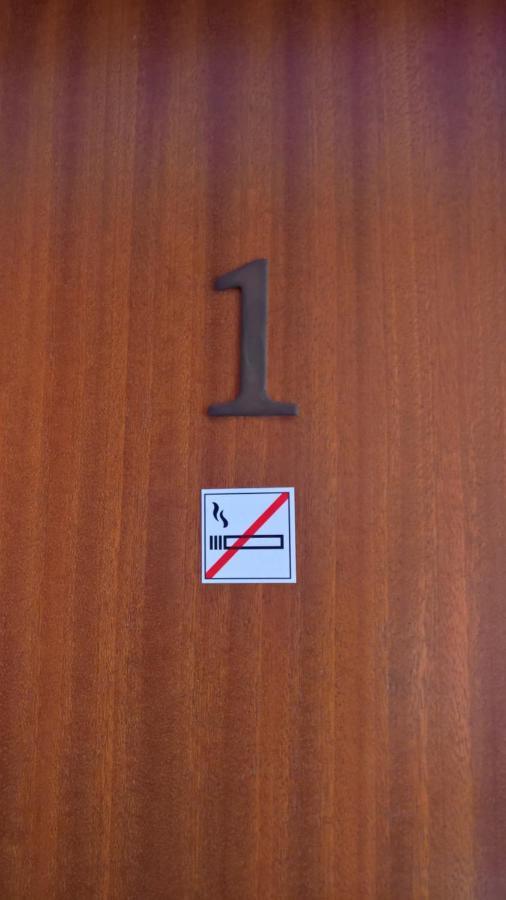 Nina Apartments Подстрана Стая снимка