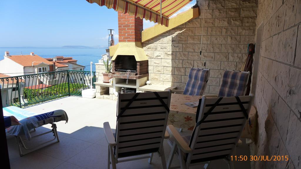 Nina Apartments Подстрана Екстериор снимка